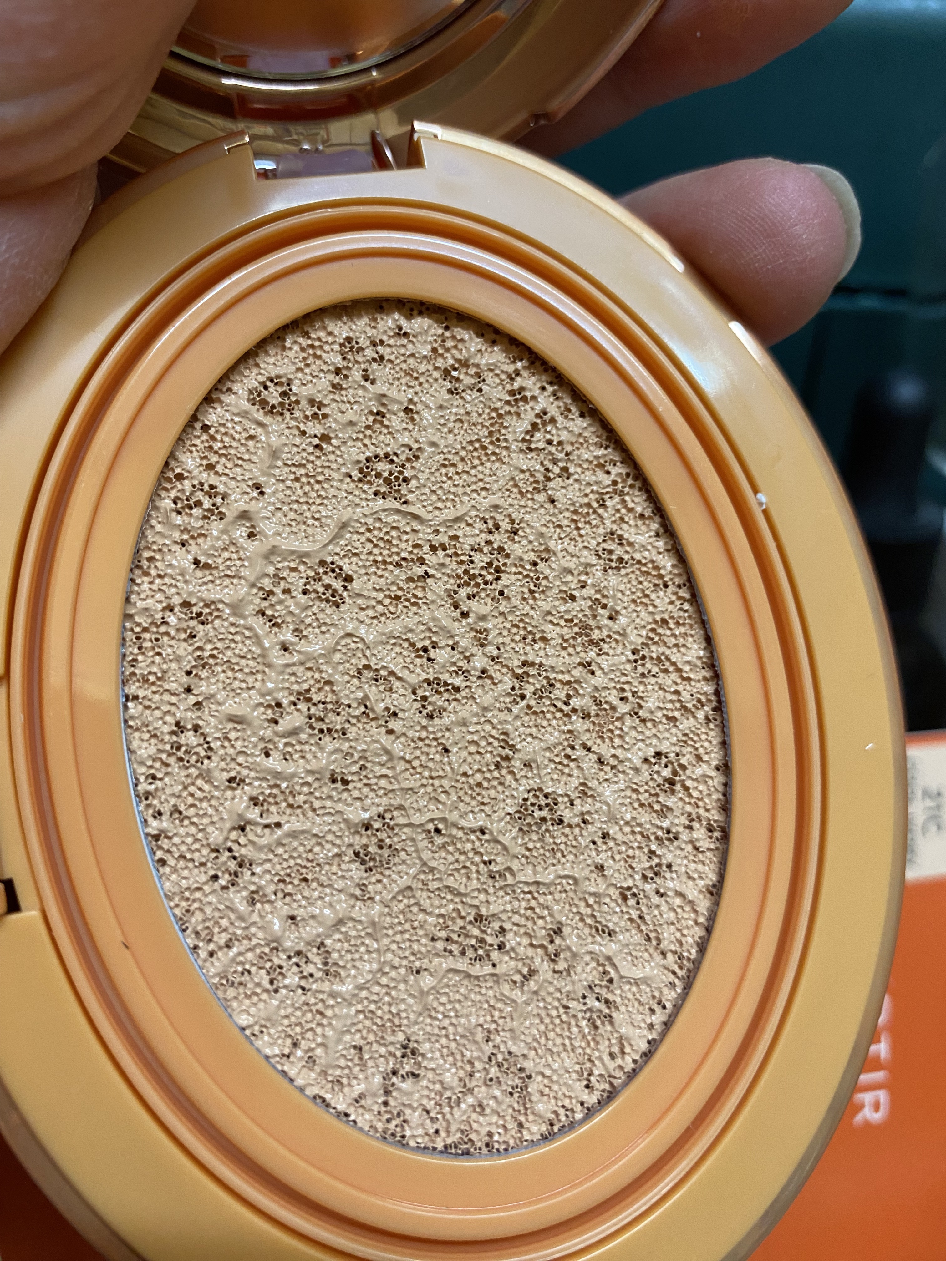 マスクフィット エーアイフィルタークッション/TIRTIR(ティルティル)/クッションファンデーションを使ったクチコミ（2枚目）