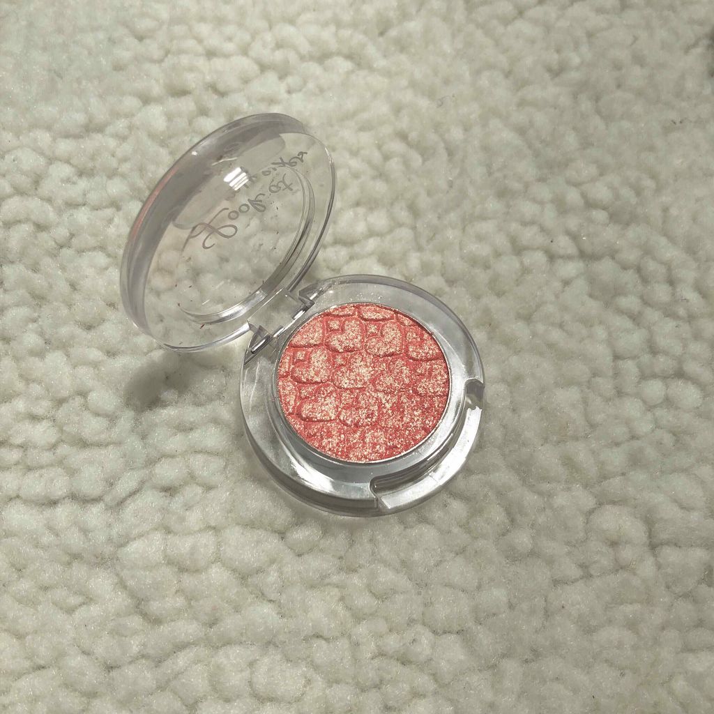 ルックアット マイアイジュエル/ETUDE/単色アイシャドウを使ったクチコミ(2枚目)