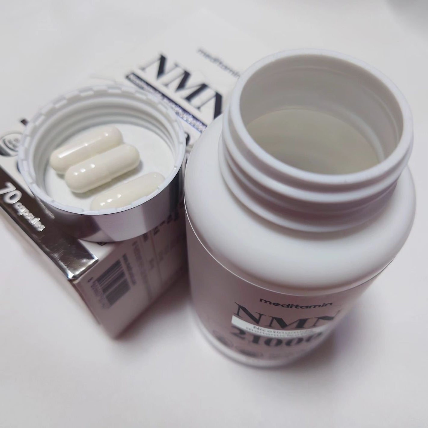 manganese on LIPS 「*NMN21000NMNは体内に入るとエネルギー生成に必要不可..」(3枚目)