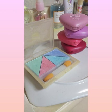 プロフェッショナルフェイスカラーシャドウ/エルファー/単色アイシャドウを使ったクチコミ(2枚目)