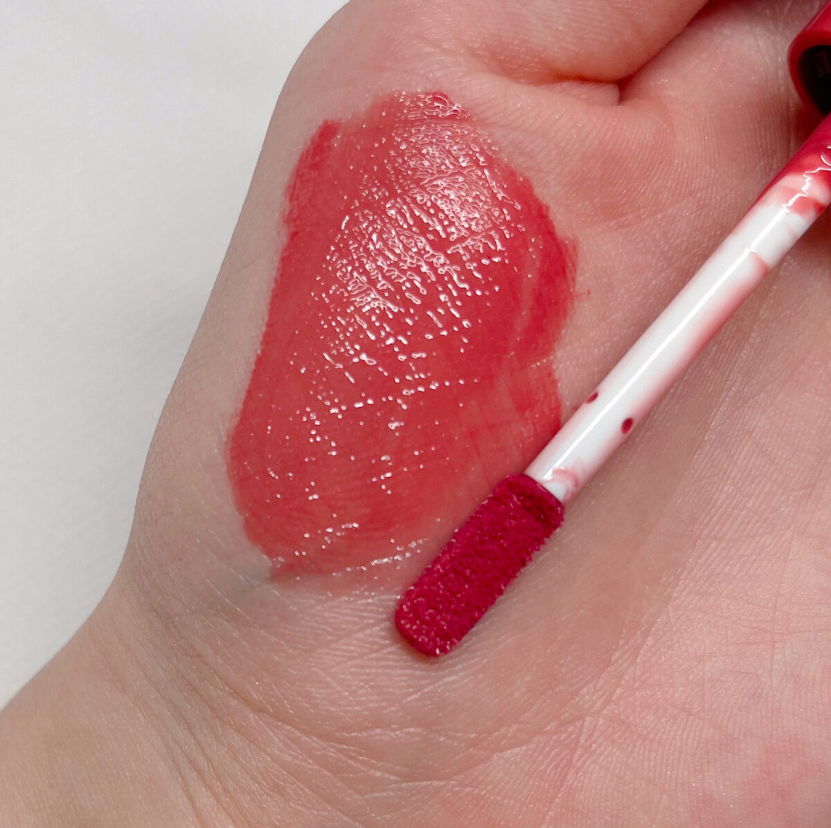 ウォータリーティントリップ/CEZANNE/リップティントを使ったクチコミ（3枚目）