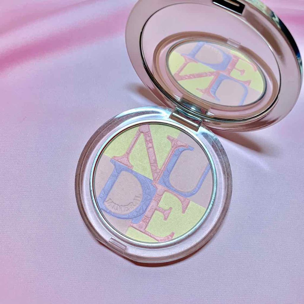 ディオール　スキン　ミネラルヌード　グロウパウダー　4色セット ディオールスキン ミネラル ヌード グロウ パウダー 04 パステル