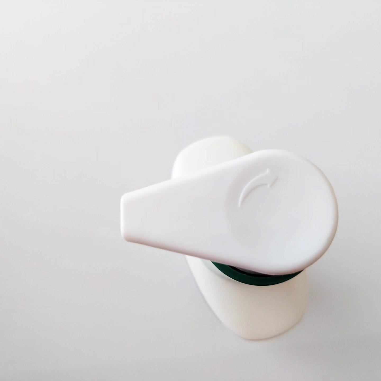 ノルウェー フォーミュラ インテンスリペア CICAボディエマルジョン/Neutrogena/ボディローションを使ったクチコミ（2枚目）