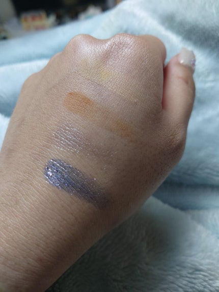 Venus Marble アイシャドウキャットシリーズ/Venus Marble/アイシャドウパレットを使ったクチコミ(4枚目)