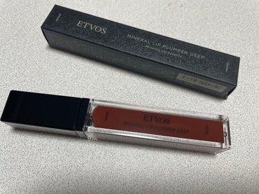 Twitterで見て一目惚れしたリップ💄


【使った商品】
エトヴォス　ミネラルリッププランパー ディープ　ベイクドマロン　


【色味】
深いブラウンレッドなんだけど
透け感もあるという最強リップ


【色もち】
色持ちはそんなに良くないけど
可愛いから全て許される


【保湿】
保湿力ははなまる💮
しかもプランパーなので自然に唇ぷっくり❤︎


【良いところ】
全て💘色味もミネラルコスメでプランパー
というとこも完全に好みすぎる🥺


【イマイチなところ】
ないです！！！


#エトヴォス #etovos #リッププランパー
#イエベ　#ベイクドマロン
の画像 その0