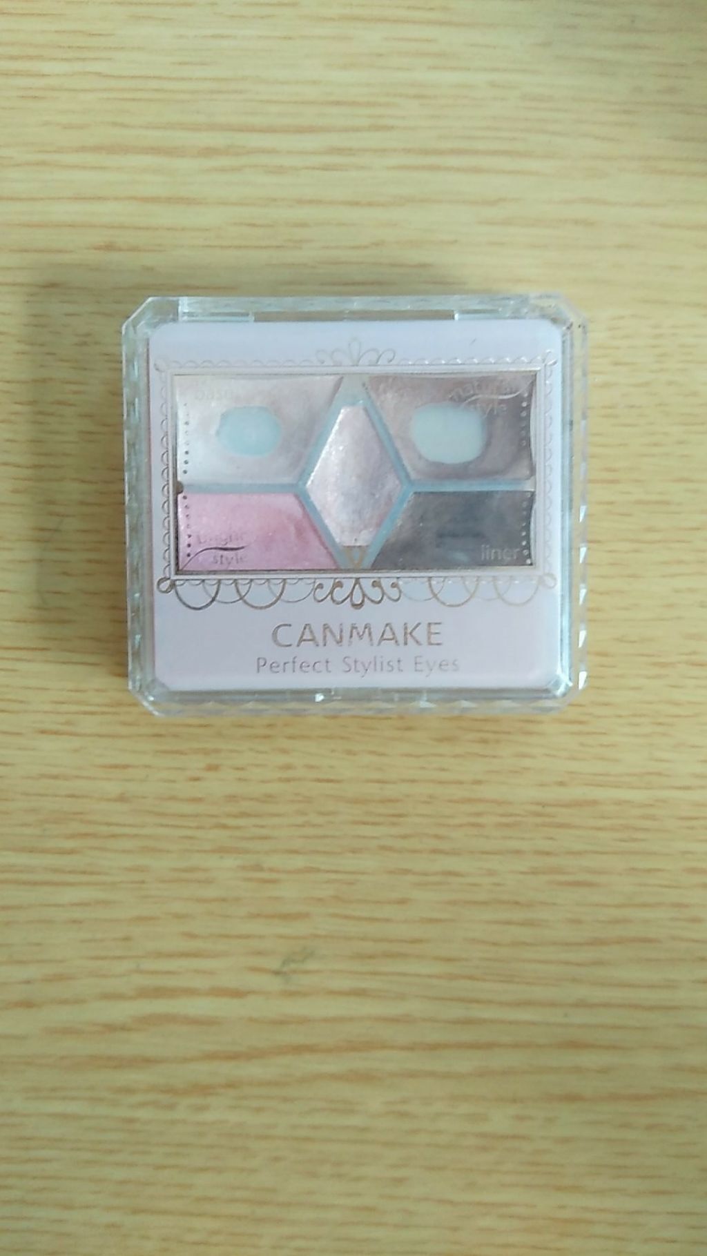 【旧品】パーフェクトスタイリストアイズ/キャンメイク/アイシャドウパレットを使ったクチコミ(1枚目)