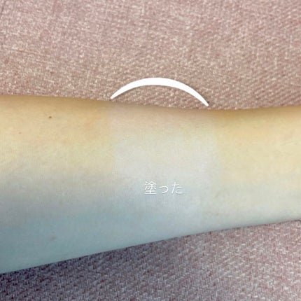 Elégance モデリング カラーベース EX UVのクチコミ「
本日のLIPSは!
白肌透明感と血色の絶妙バランスをかなえてくれる推しUVカット下地を紹介.....」(3枚目)