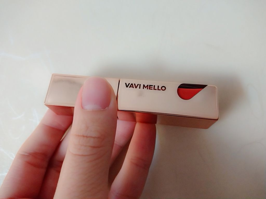 ハートウィンドウリップティントオイルタイプ/VAVI MELLO/リップグロスを使ったクチコミ(2枚目)