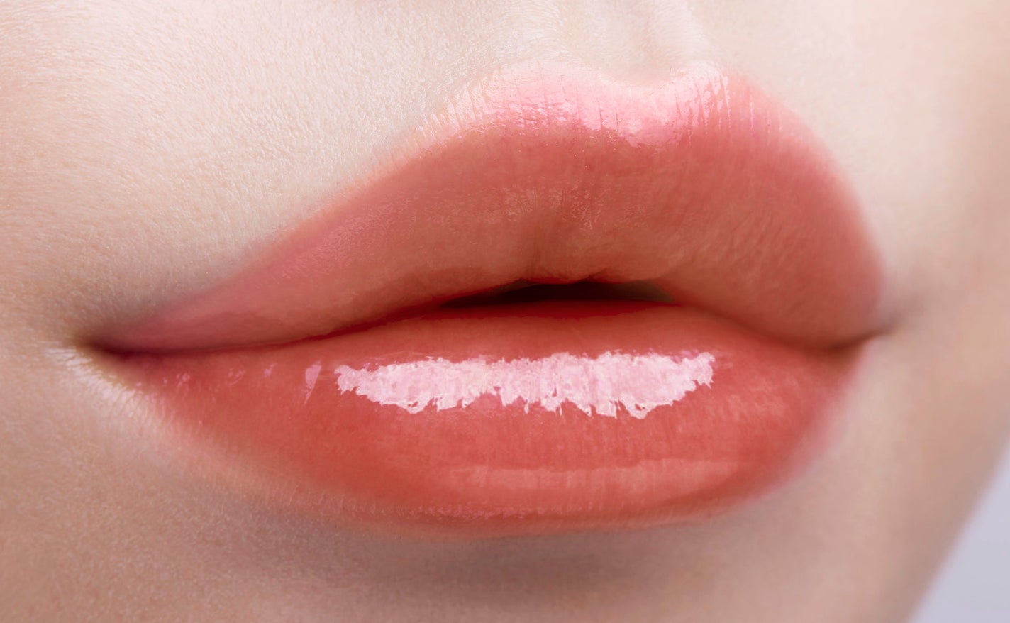 パラドゥから人気の「サクラヴェールリップ」に“桜祈願”をおこなった2種のスペシャルパッケージが限定登場!の画像