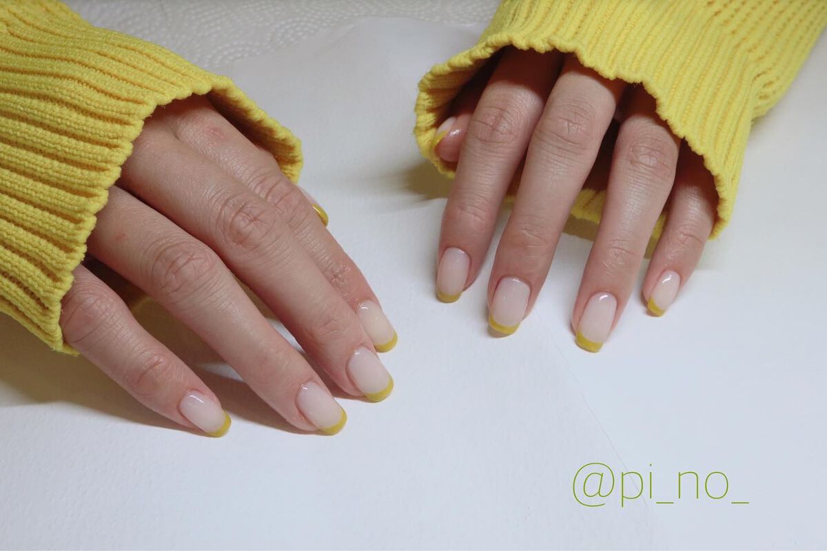 #細フレンチネイル,#シンプルネイル,#春ネイルのネイルデザイン