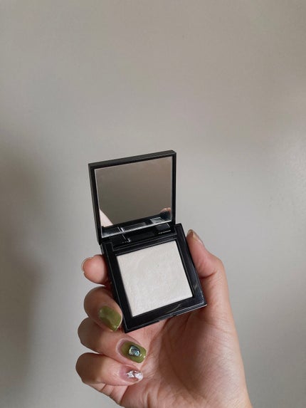 シークレット ブラーリング パウダー フォー アンダー アイズ/ローラ メルシエ/プレストパウダーを使ったクチコミ(2枚目)