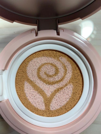 ZEESEA メタバースピンクシリーズ ソフトフォーカスツートンBBクッション/ZEESEA/クッションファンデーションを使ったクチコミ(3枚目)