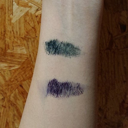 エクストラボリューム カラーマスカラ/Amplitude/マスカラを使ったクチコミ(2枚目)