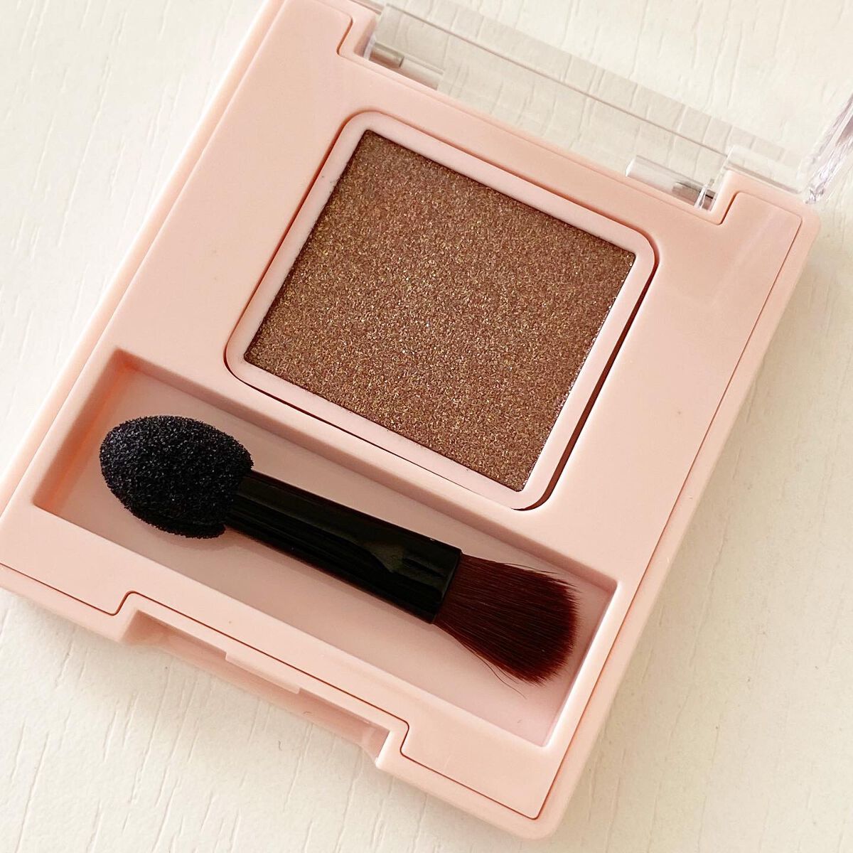 フーミー シングルラメシャドウ/WHOMEE/単色アイシャドウを使ったクチコミ（2枚目）