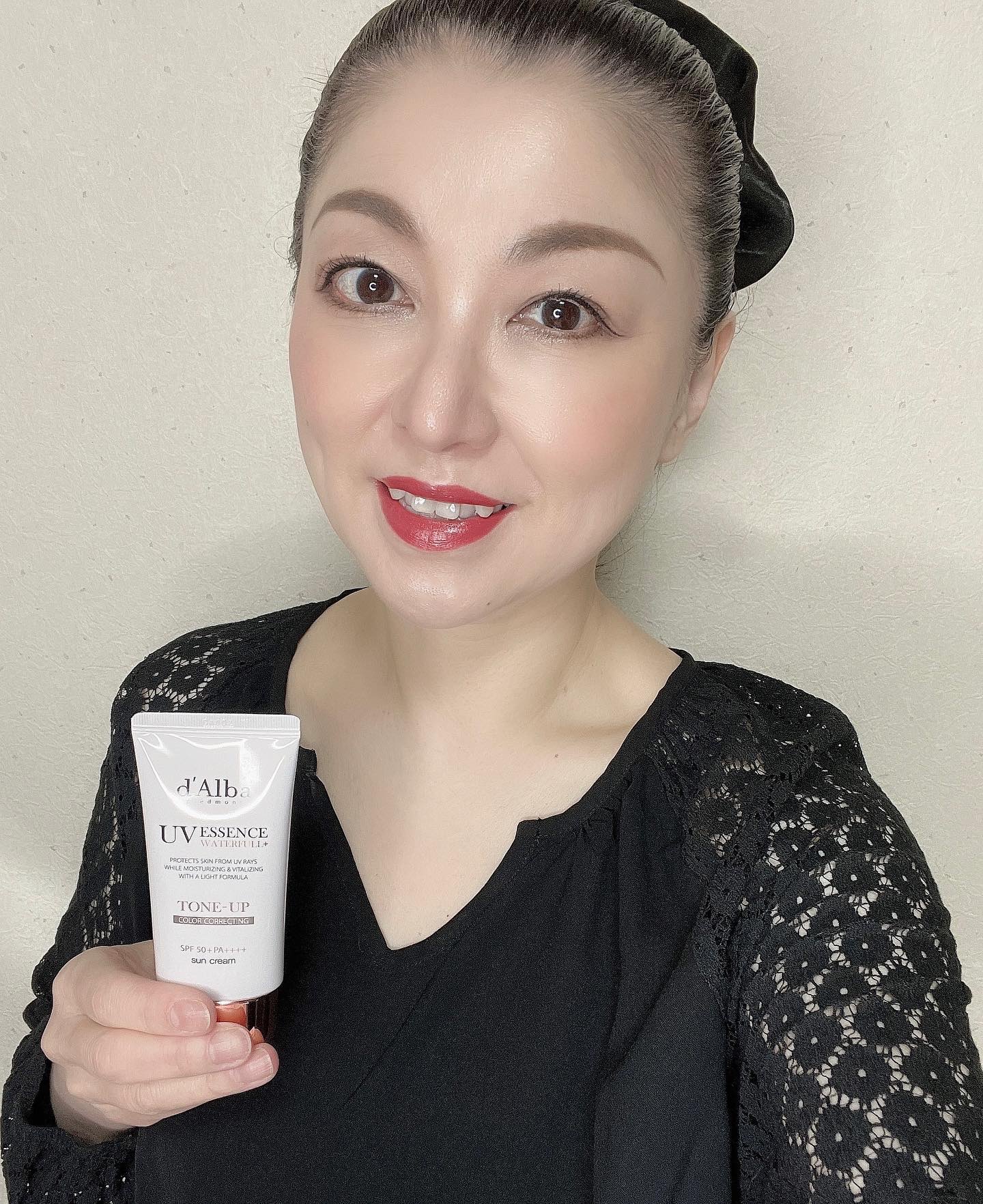 こんにちはぁ🤗✨💕
🗓2023.05.26

💖d'Alba 
Waterfull Glow Tone-Up Sun Cream

メガ割期間 2本セット 3,400円 
(6月メガ割期間：6月1日〜6月12日)

💟肌に寄り添っ