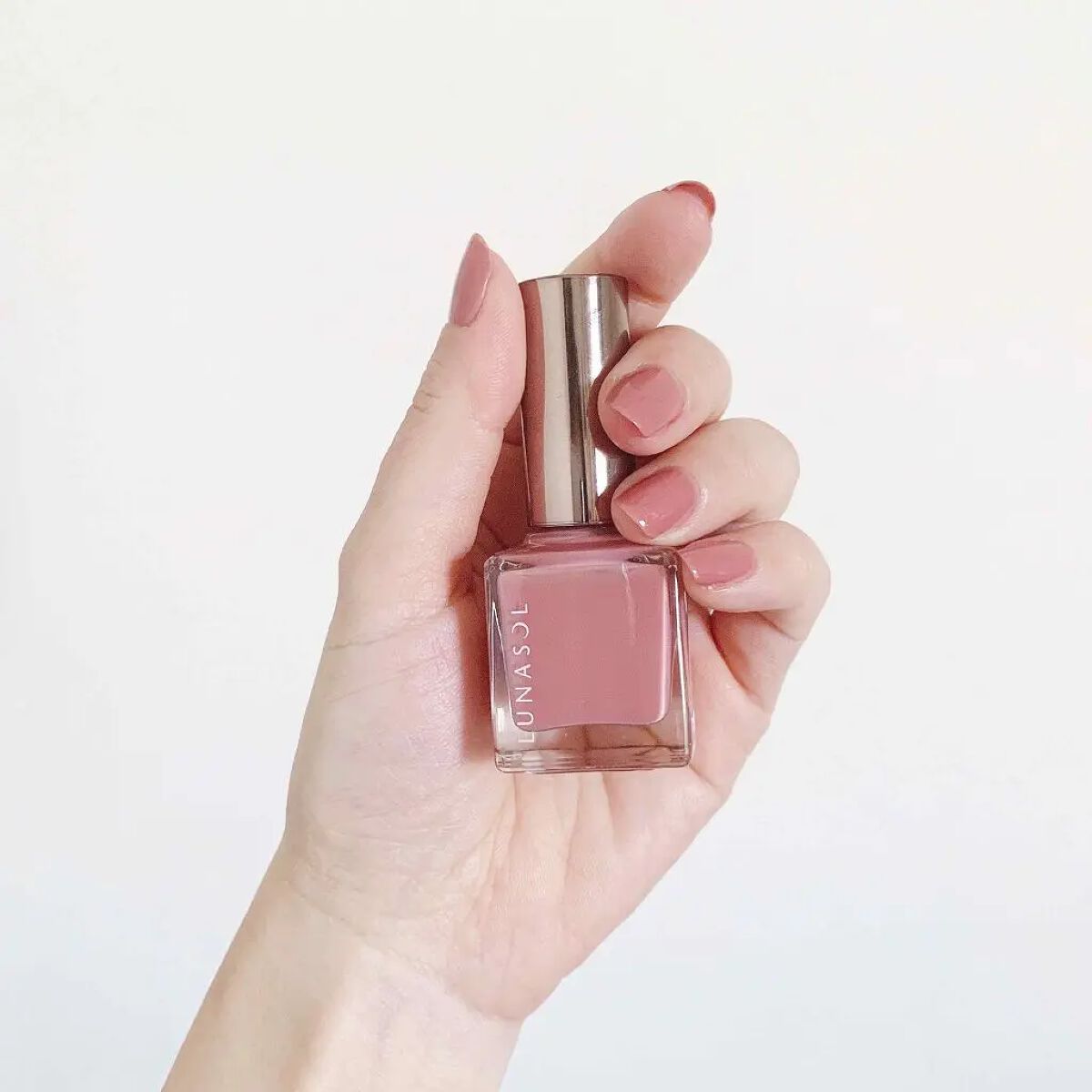 ネイルフィニッシュN 04 Rose Beige