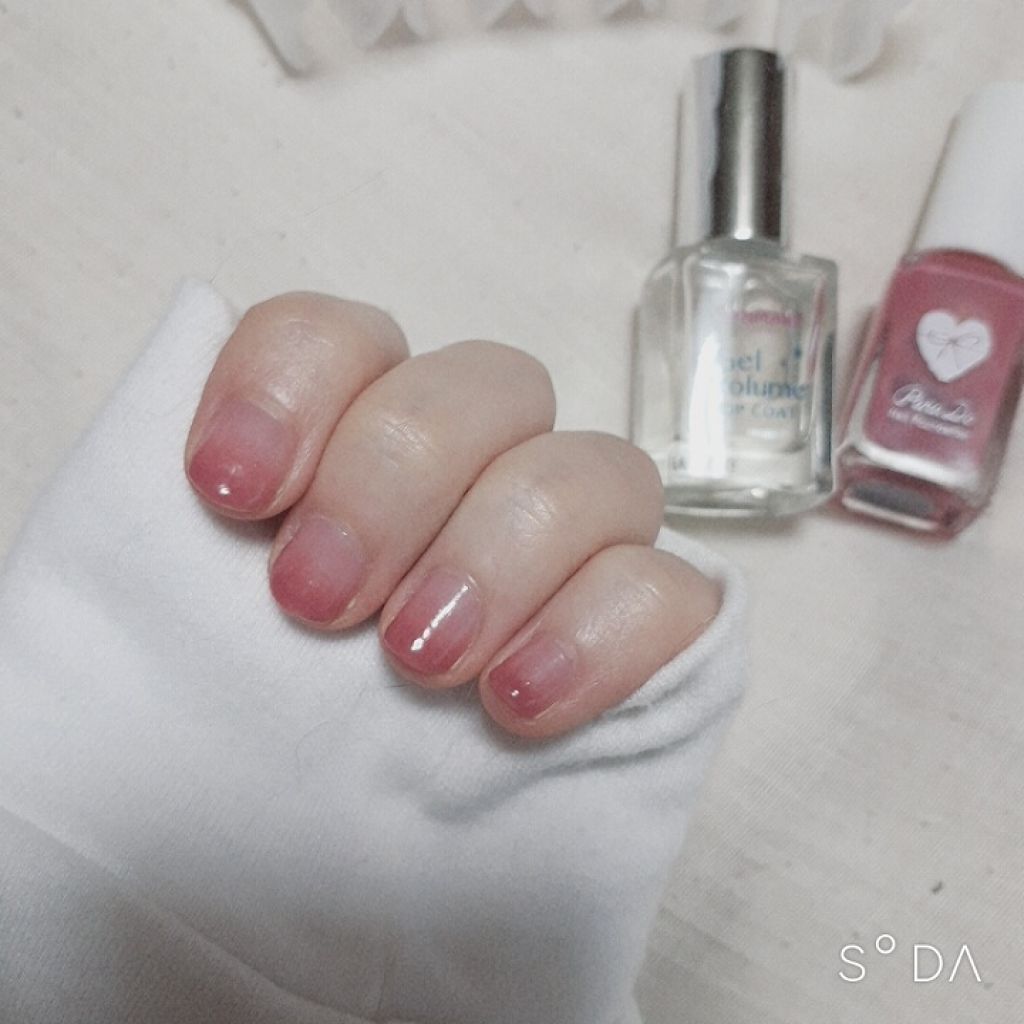 ジェルボリュームトップコート/キャンメイク/ネイルトップコートを使ったクチコミ（1枚目）