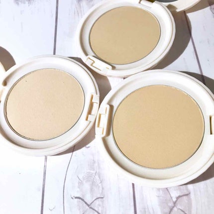 ミネラルBBパウダー BU(ブライトアップ)/毛穴パテ職人/プレストパウダーを使ったクチコミ(2枚目)