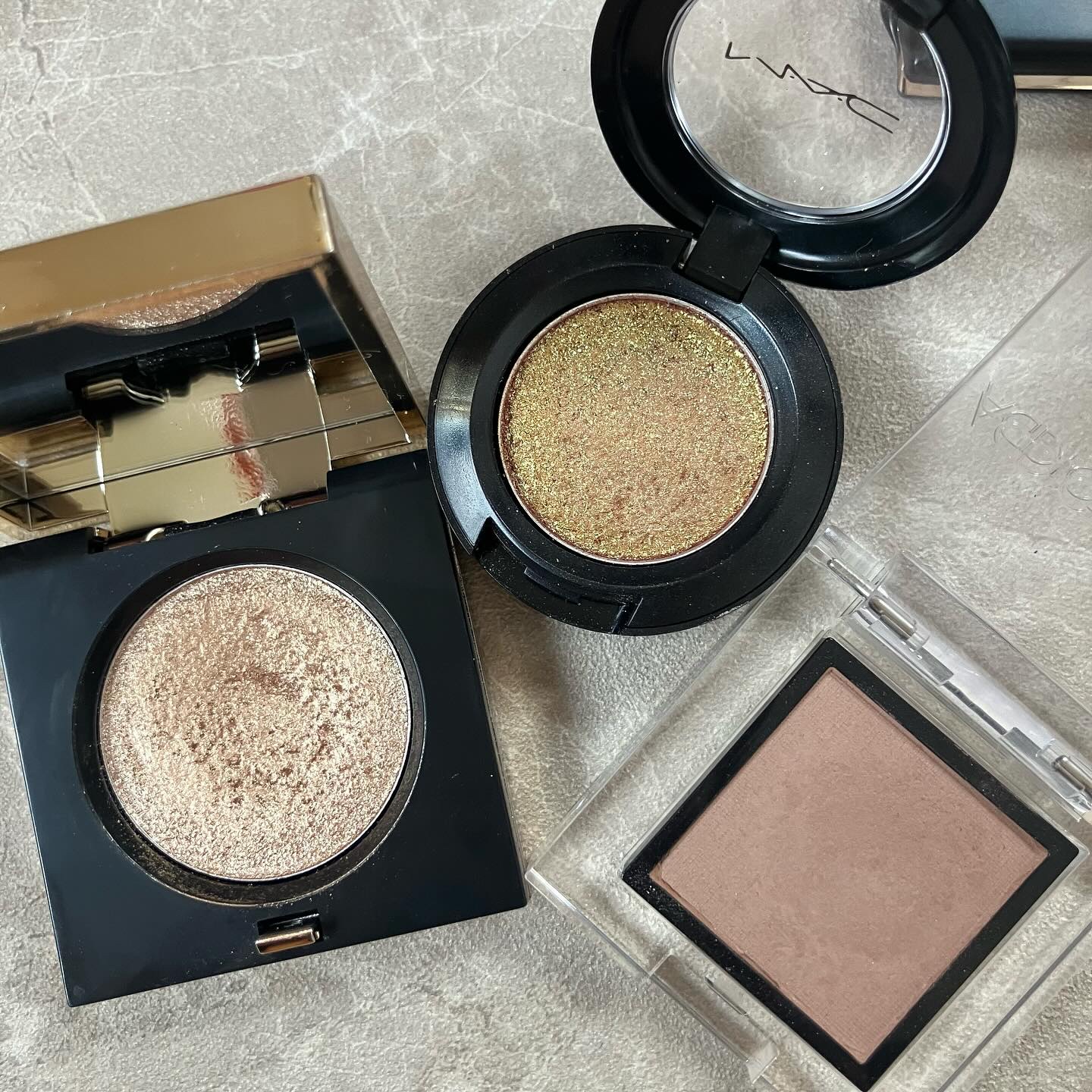 リップスティック 00002 ソフトローズ/NARS/口紅を使ったクチコミ（2枚目）