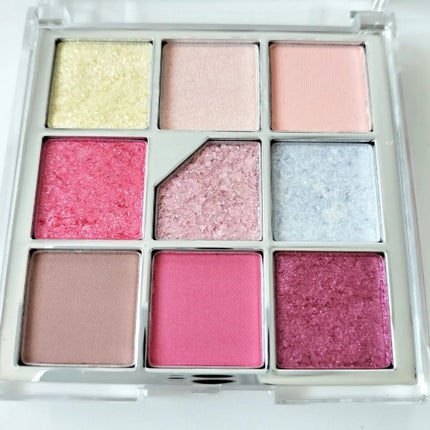 グリッターペディアアイパレット/unleashia/アイシャドウパレットを使ったクチコミ(3枚目)