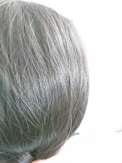 Essential THE BEAUTY 髪のキメ美容プレミアムトリートメント<エアリーリペアプレミアム>/エッセンシャル/洗い流すヘアトリートメントを使ったクチコミ(4枚目)