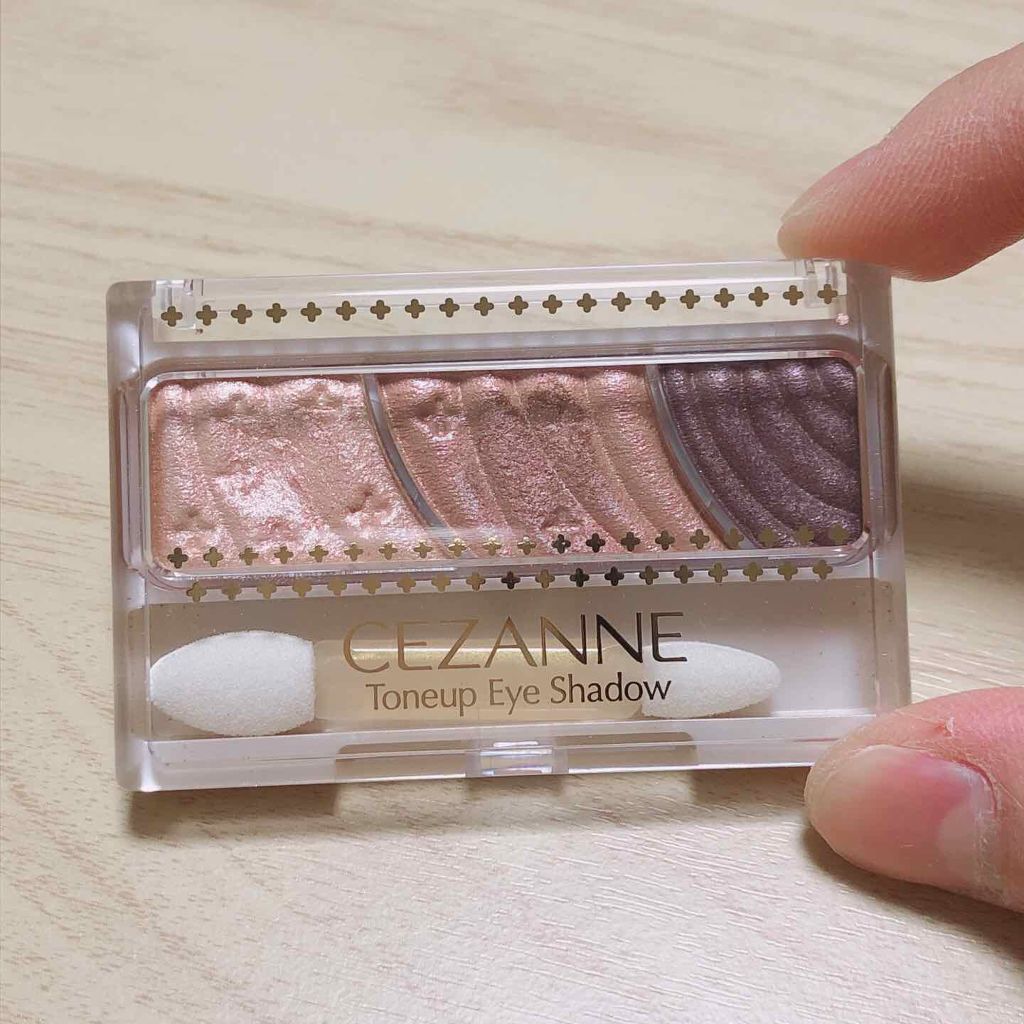 トーンアップアイシャドウ/CEZANNE/アイシャドウパレットを使ったクチコミ(4枚目)