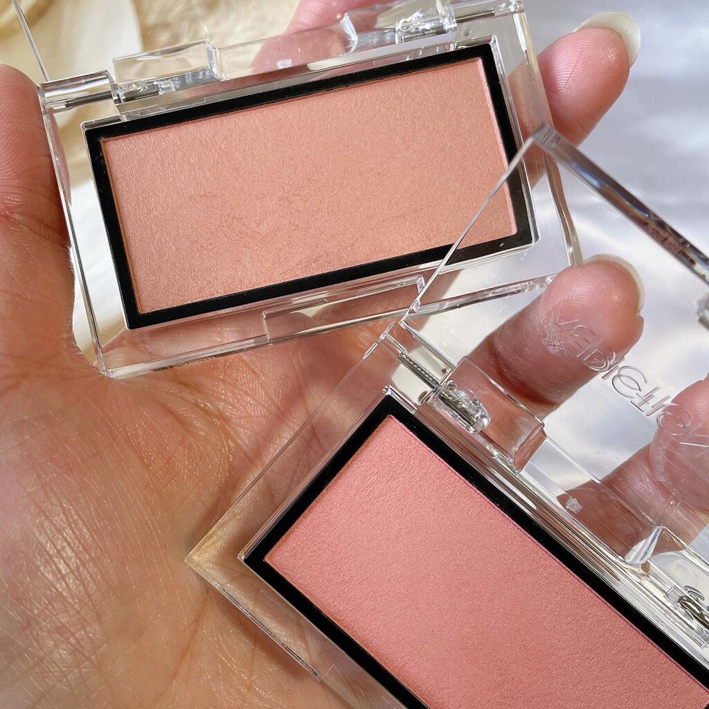 アディクション ザ ブラッシュ マット 008M Timeless Petal/ADDICTION/パウダーチークを使ったクチコミ（2枚目）