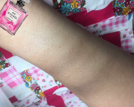 トーンアップアイシャドウ/CEZANNE/アイシャドウパレットを使ったクチコミ(2枚目)