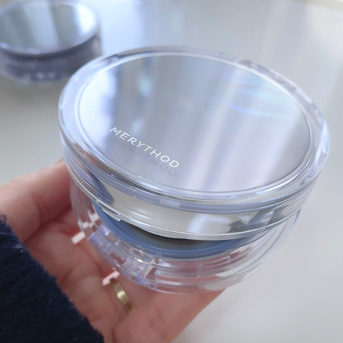 ウォーター光彩クッション /MERYTHOD/クッションファンデーションを使ったクチコミ(3枚目)