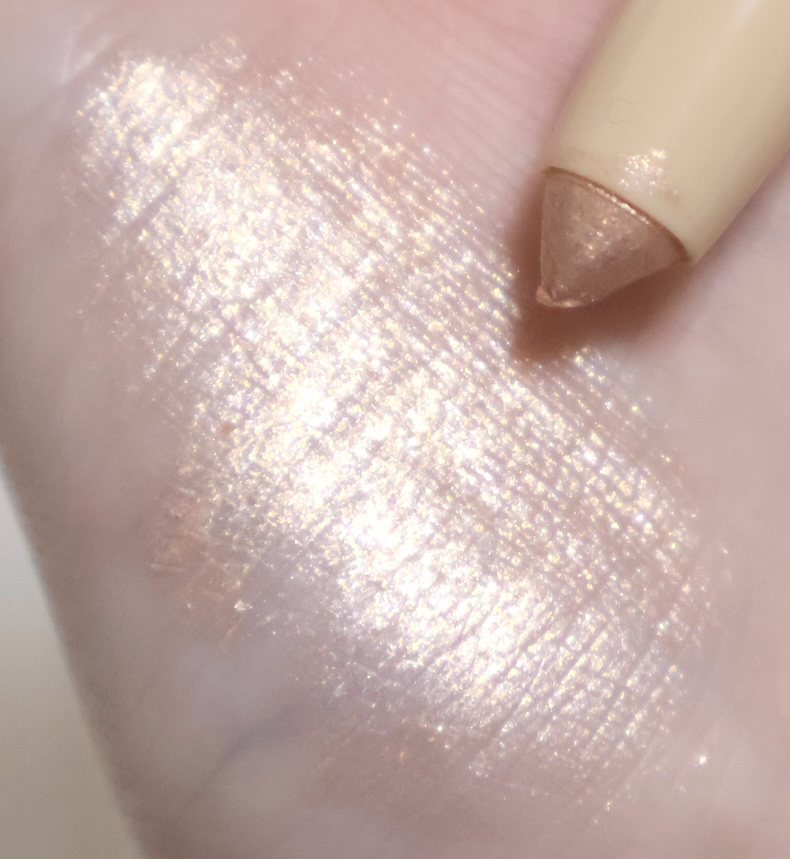 スティックラメシャドウ 01 シャンパンゴールド/ドーリーウインク/スティックアイシャドウを使ったクチコミ（3枚目）