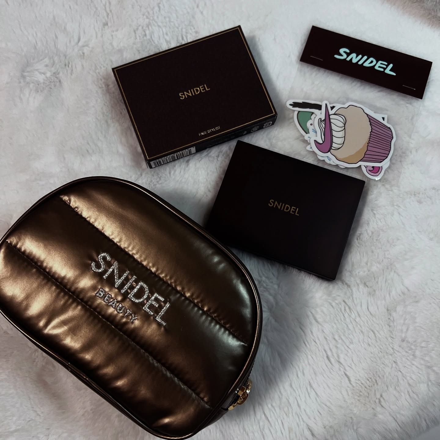 フェイス スタイリスト/SNIDEL BEAUTY/アイシャドウパレットを使ったクチコミ（2枚目）