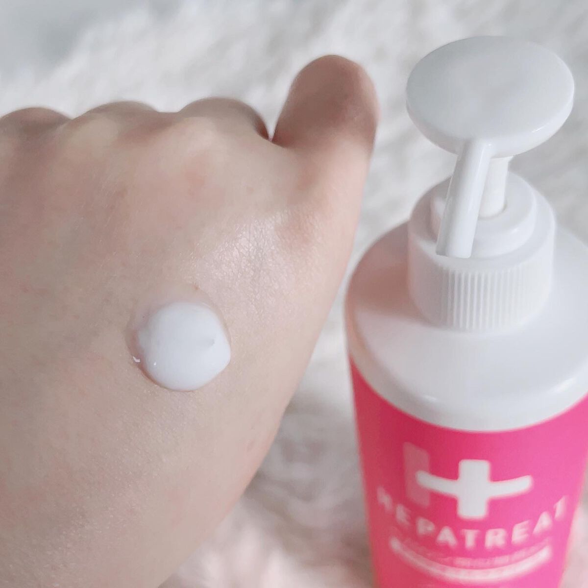 ヘパトリート 薬用保湿ミルククリーム/ゼトックスタイル/ボディクリームを使ったクチコミ(4枚目)