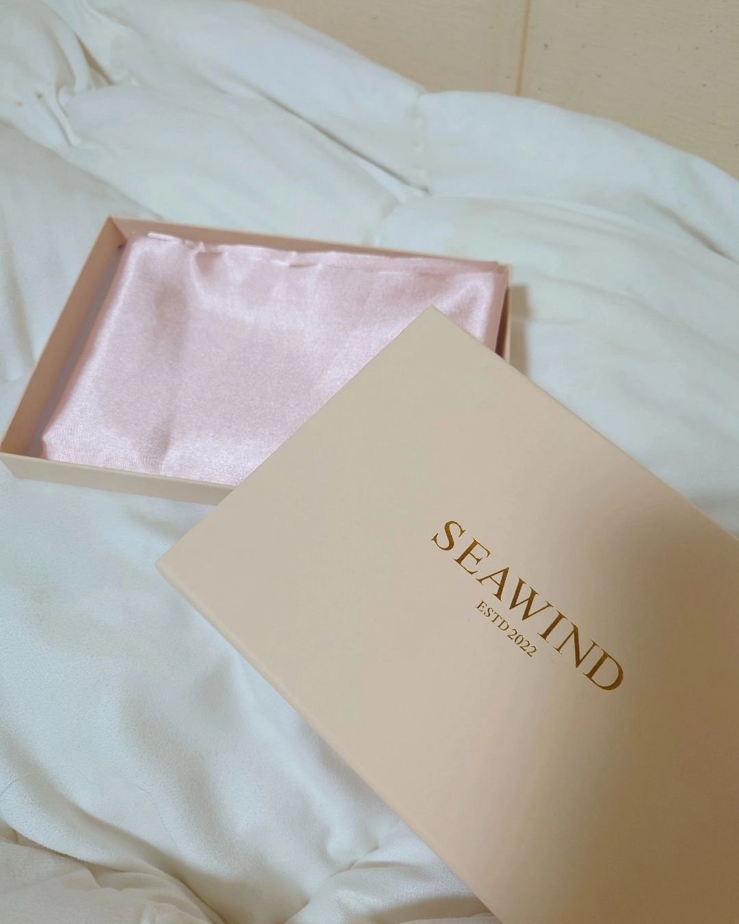 SEAWIND シルク枕カバー/SEAWIND/ヘアケアグッズを使ったクチコミ（1枚目）