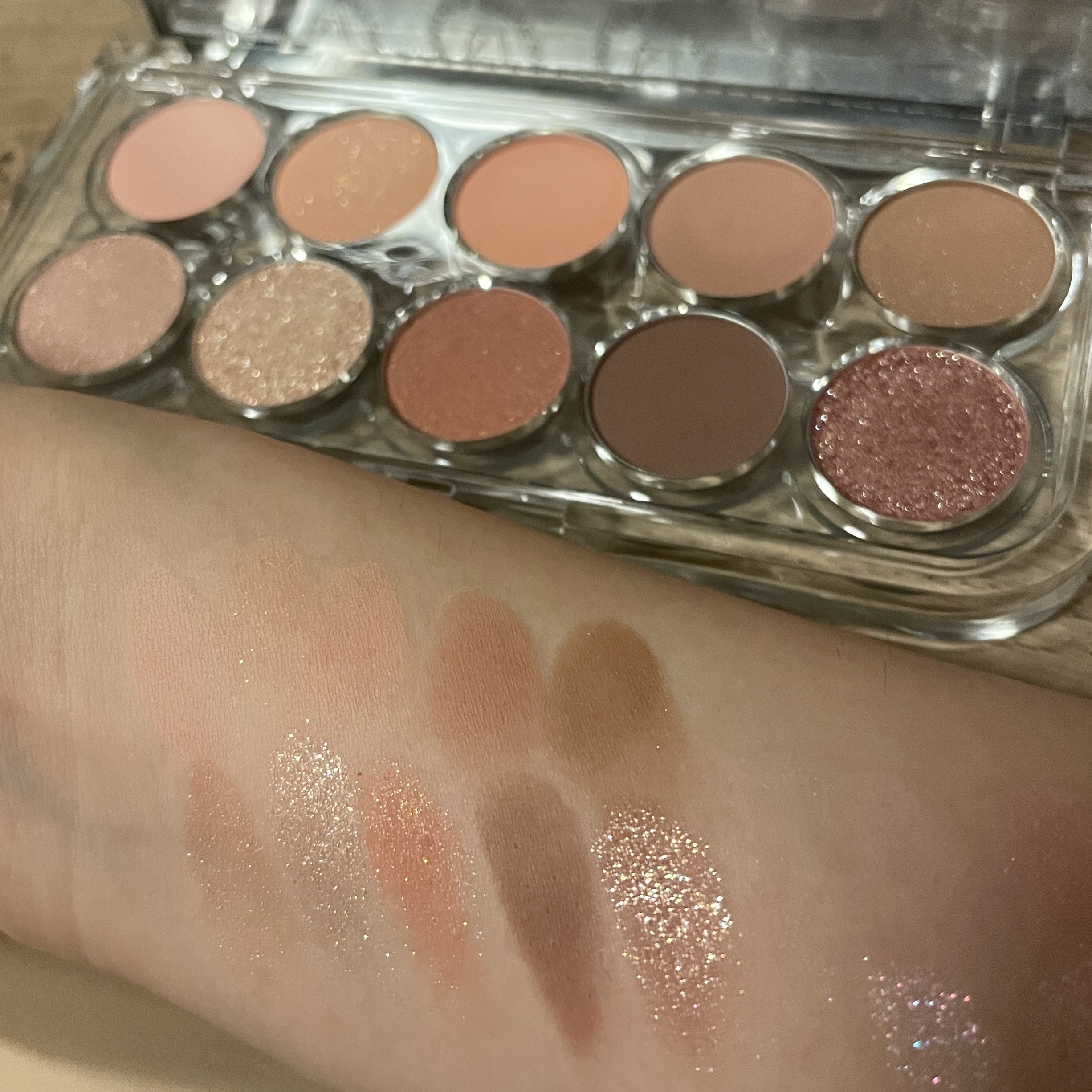 ライトオンアイズシャドウパレット/ルミル/アイシャドウパレットを使ったクチコミ（2枚目）