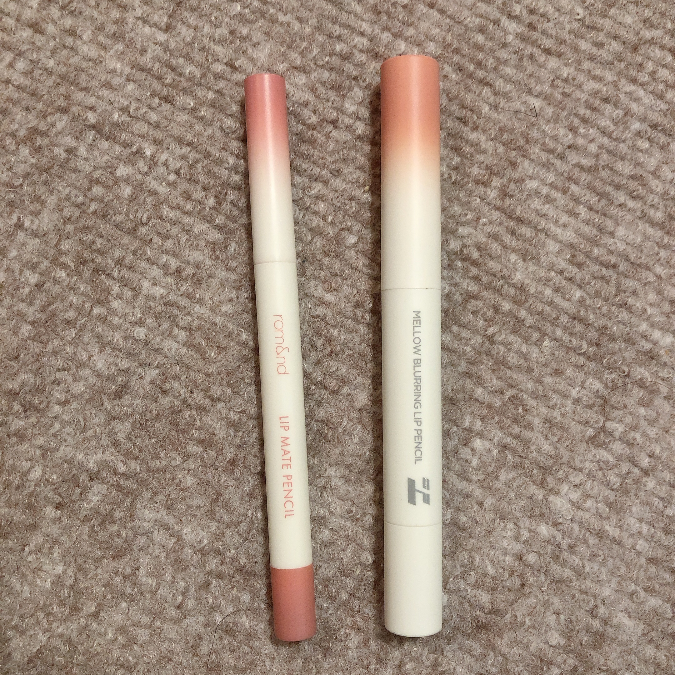 メロウブラーリングリップペンシル/HOLIKA HOLIKA/リップライナーを使ったクチコミ（2枚目）