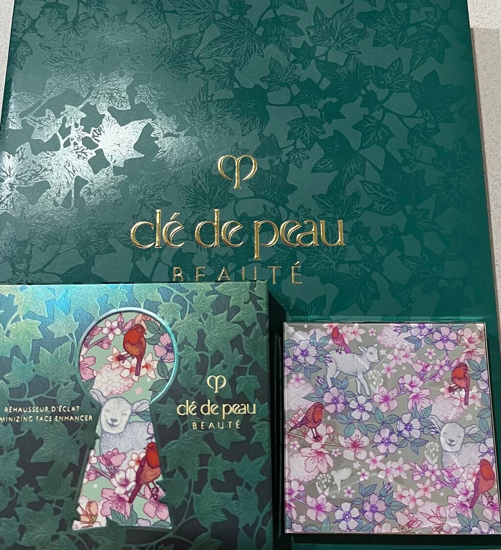 クレ・ド・ポー ボーテ レオスールデクラ/クレ・ド・ポー ボーテ/パウダーハイライトを使ったクチコミ(4枚目)