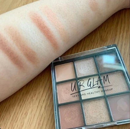 UR GLAM BLOOMING EYE COLOR PALETTE/U R GLAM/アイシャドウパレットを使ったクチコミ(1枚目)