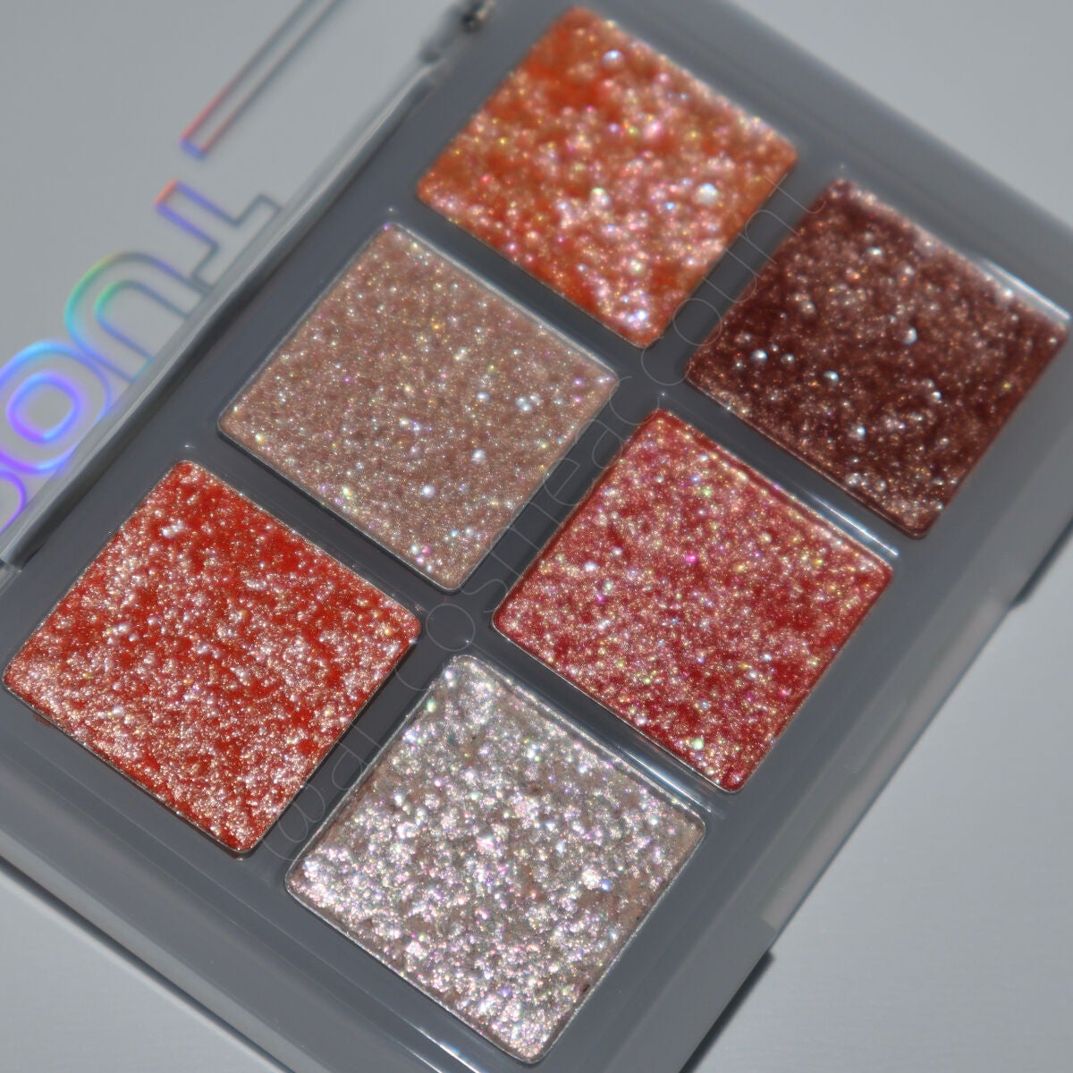 オーマイグリッターポップ/ABOUT TONE/アイシャドウパレットを使ったクチコミ(2枚目)