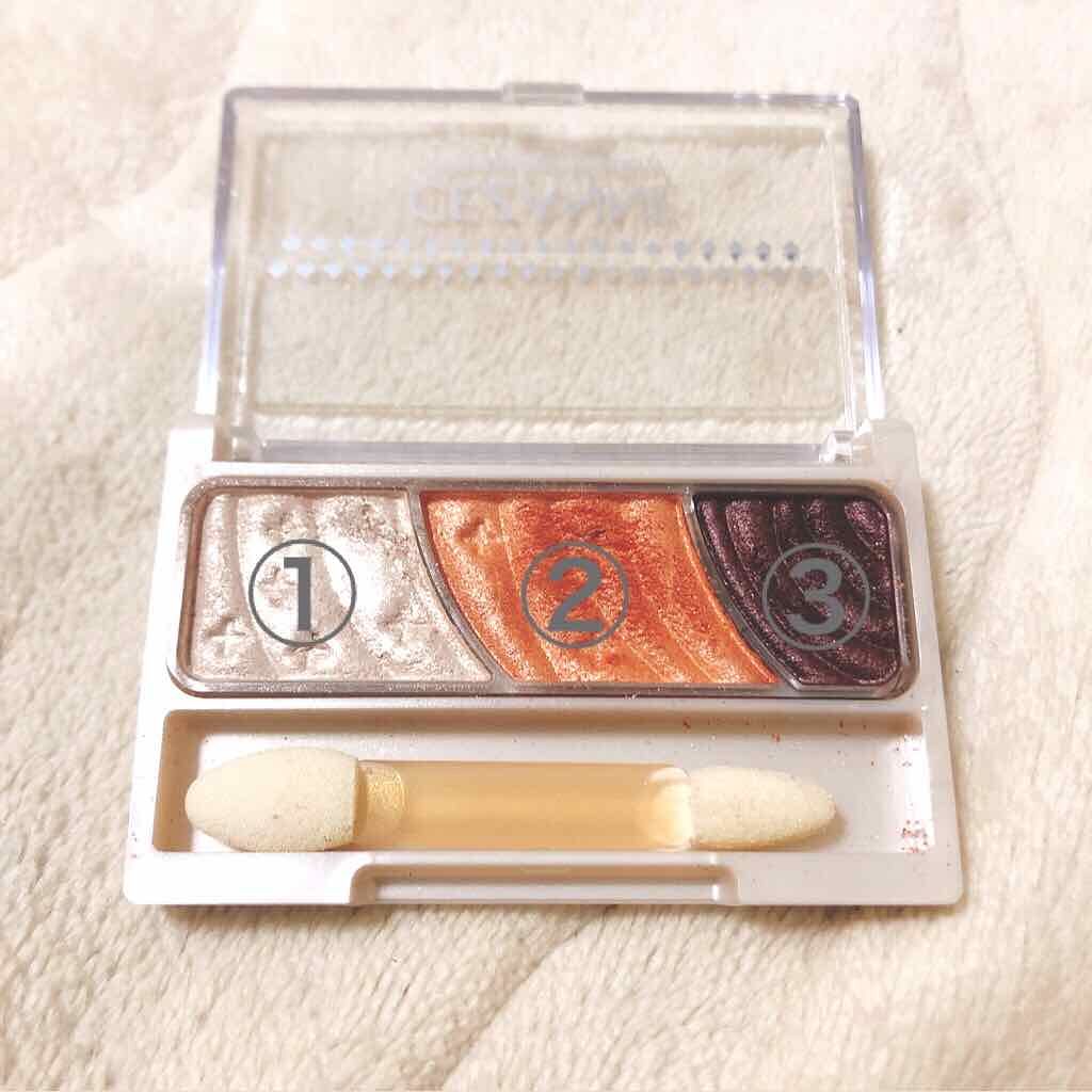 トーンアップアイシャドウ/CEZANNE/アイシャドウパレットを使ったクチコミ(2枚目)