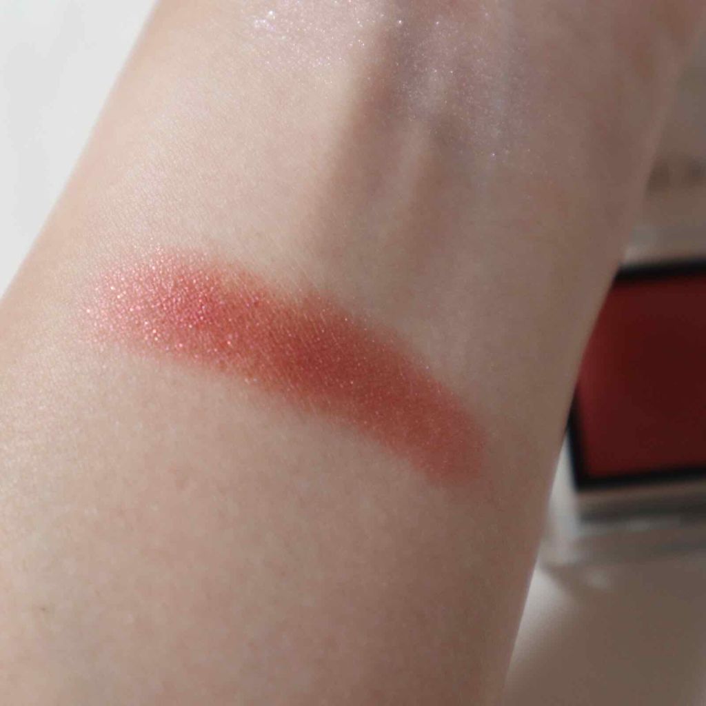 アディクション ザ アイシャドウ 05 Swan Lake (P) /ADDICTION/単色アイシャドウを使ったクチコミ（3枚目）