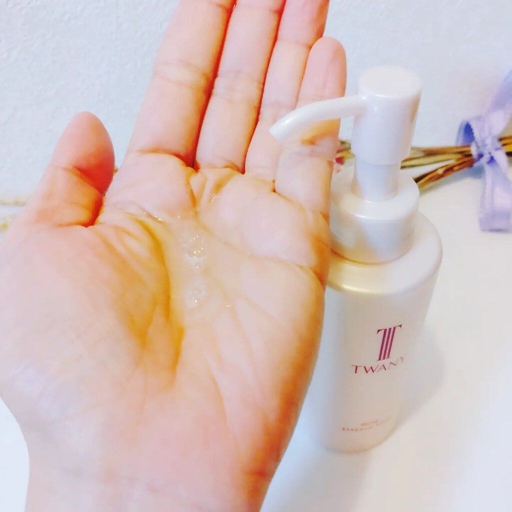 マイルドエッセンスソープ/TWANY/洗顔フォームを使ったクチコミ（2枚目）