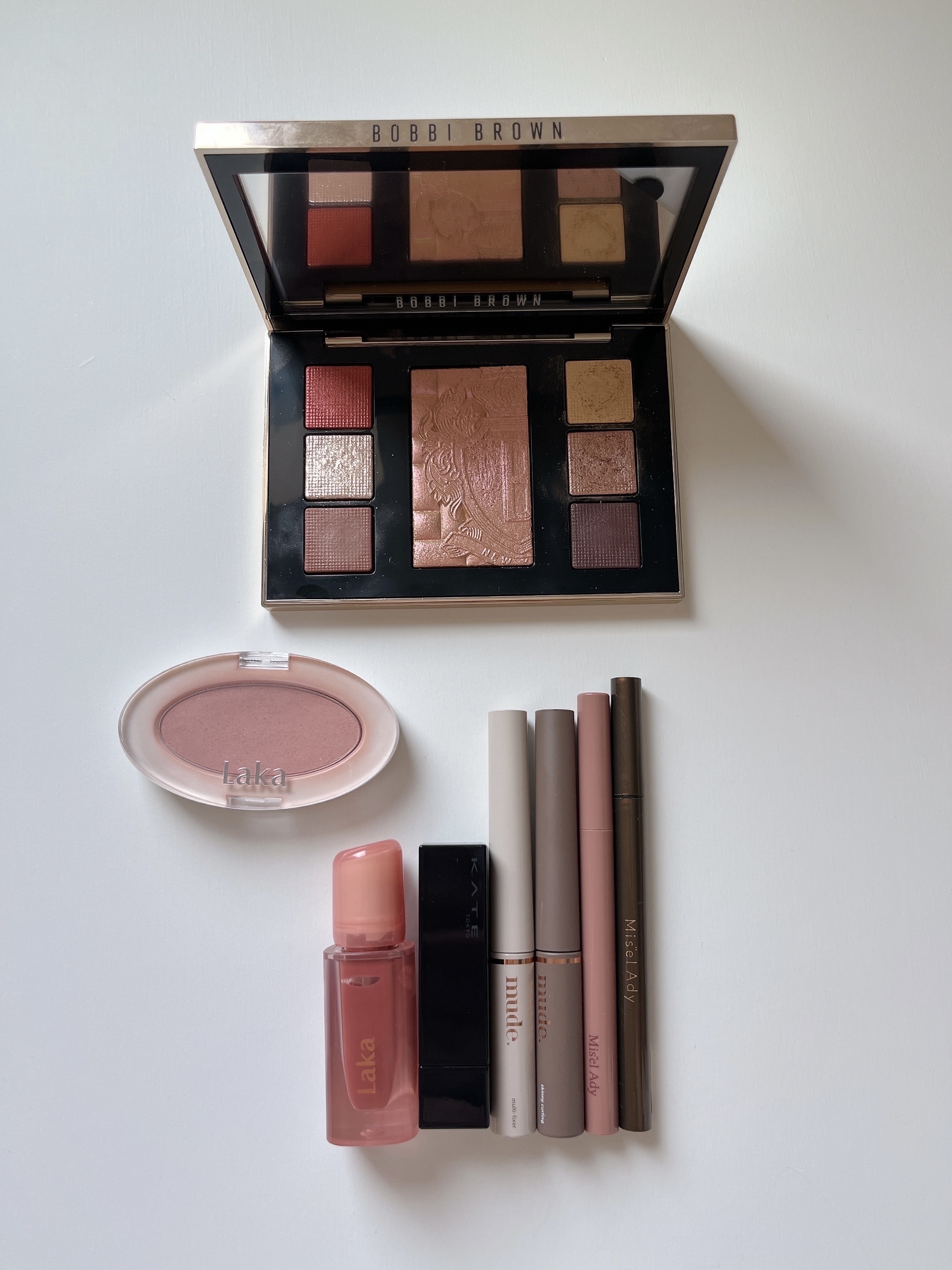 リュクス アイ & チーク パレット/BOBBI BROWN/アイシャドウパレットを使ったクチコミ（1枚目）