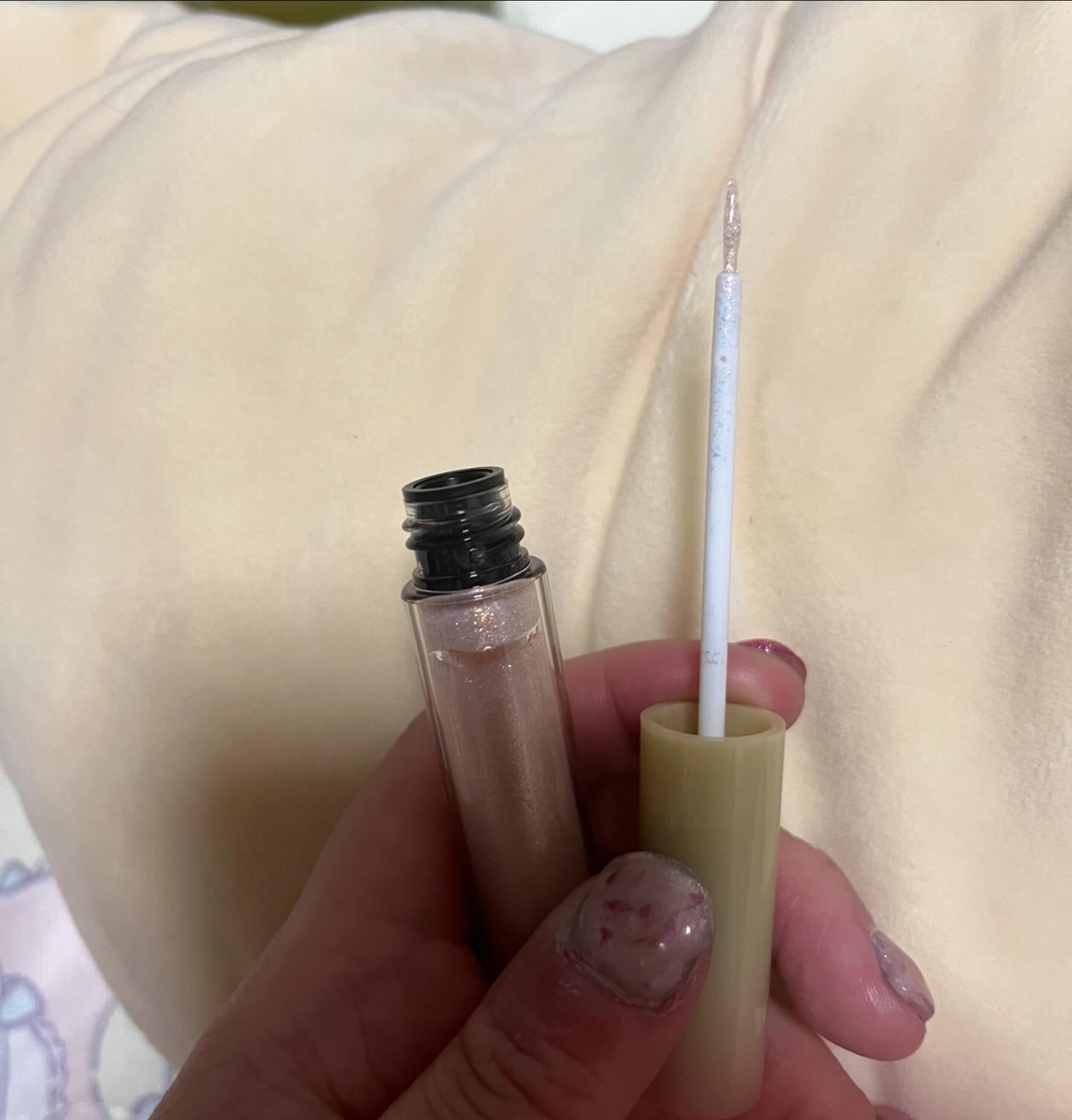 美容液ラメライナー 201 プリズムピンク/Borica/リキッドアイライナーを使ったクチコミ（2枚目）