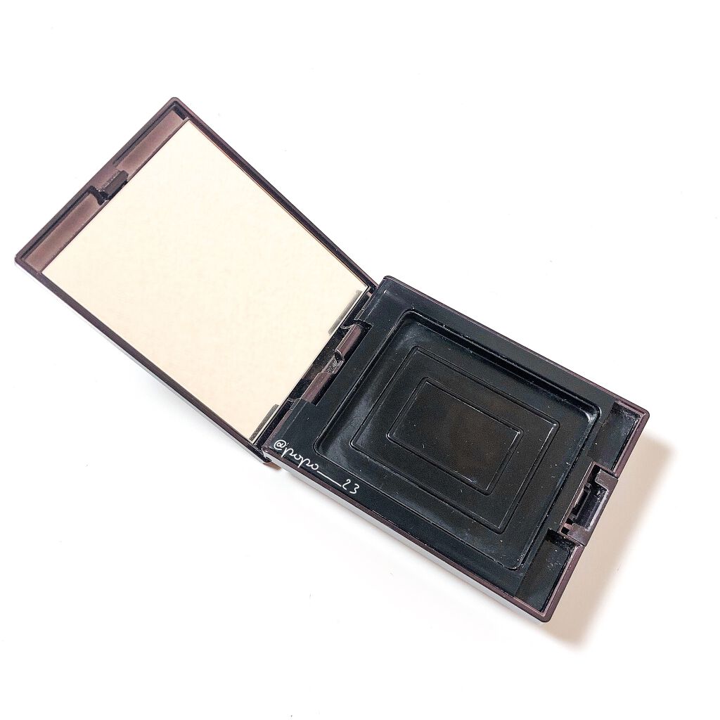 トランスルーセント セッティングパウダー/DECORTÉ/プレストパウダーを使ったクチコミ（2枚目）