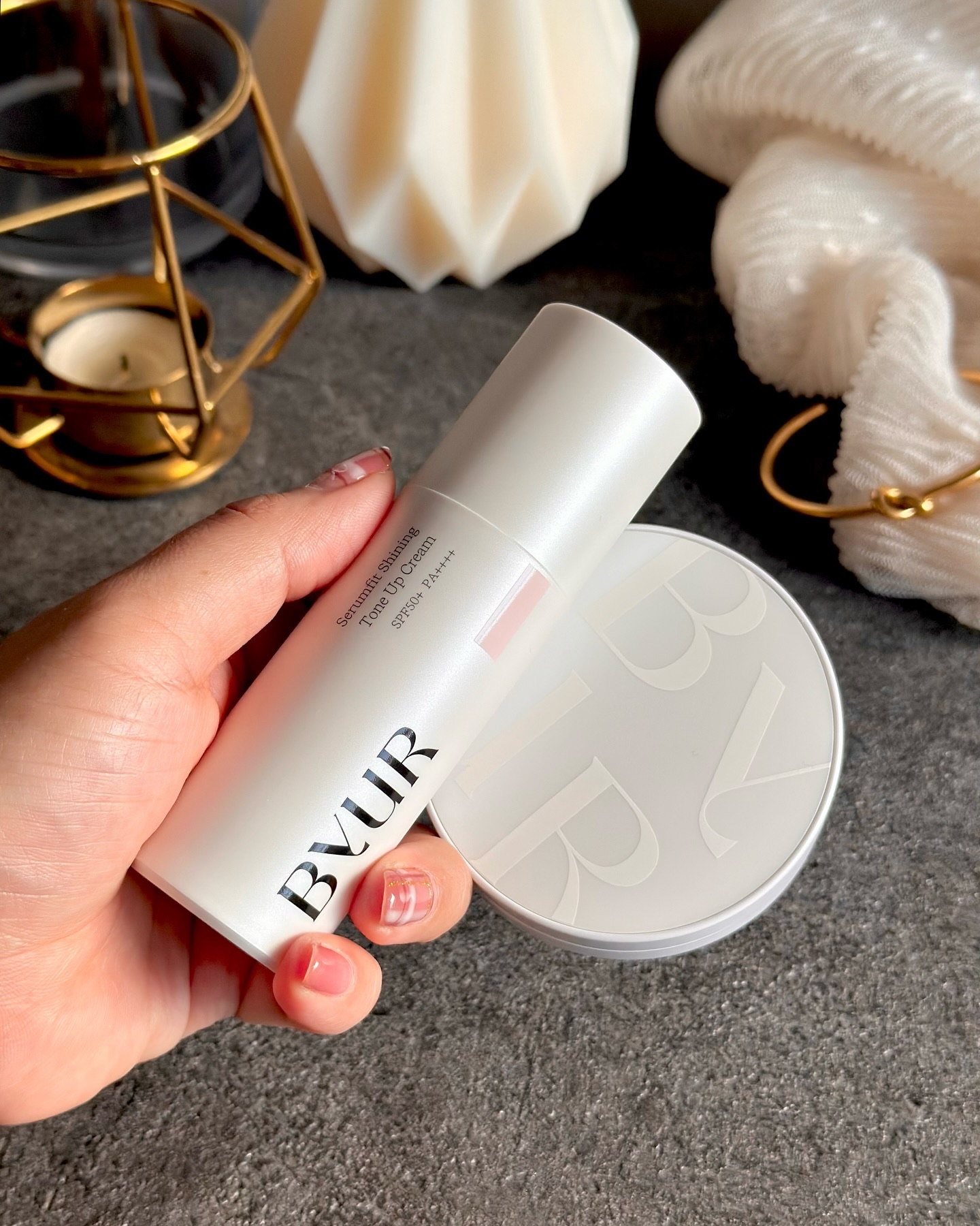 セラムフィット シャイニング トーンアップクリーム V1 01 ピンクベージュ/ByUR/化粧下地を使ったクチコミ（3枚目）
