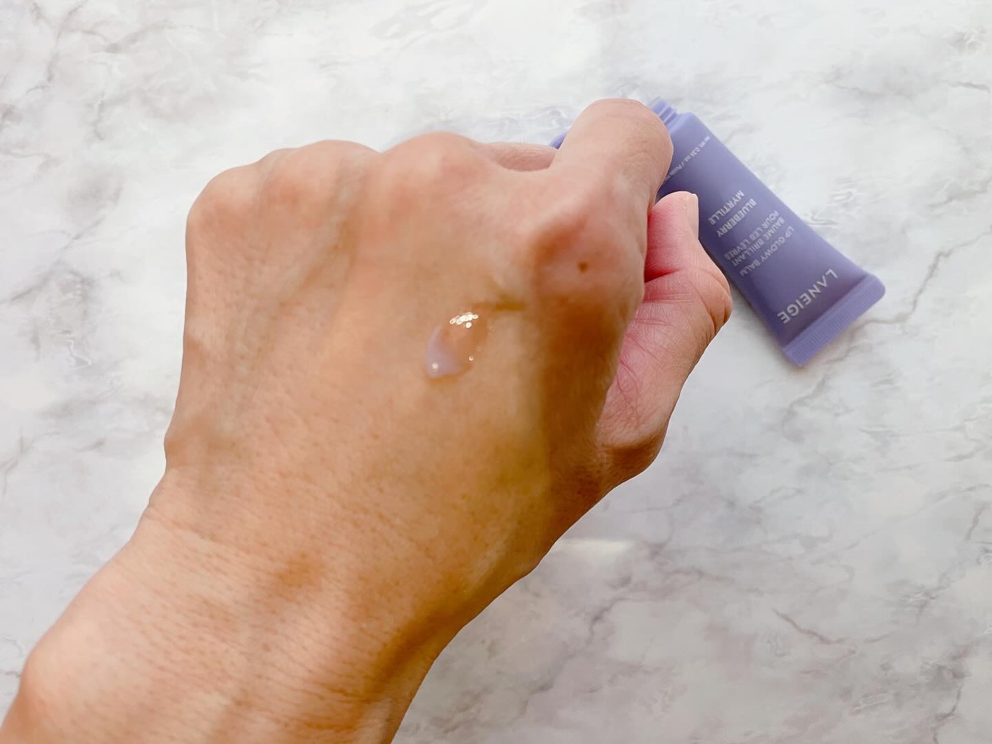 リップグロウィバーム/LANEIGE/リップバームを使ったクチコミ（3枚目）