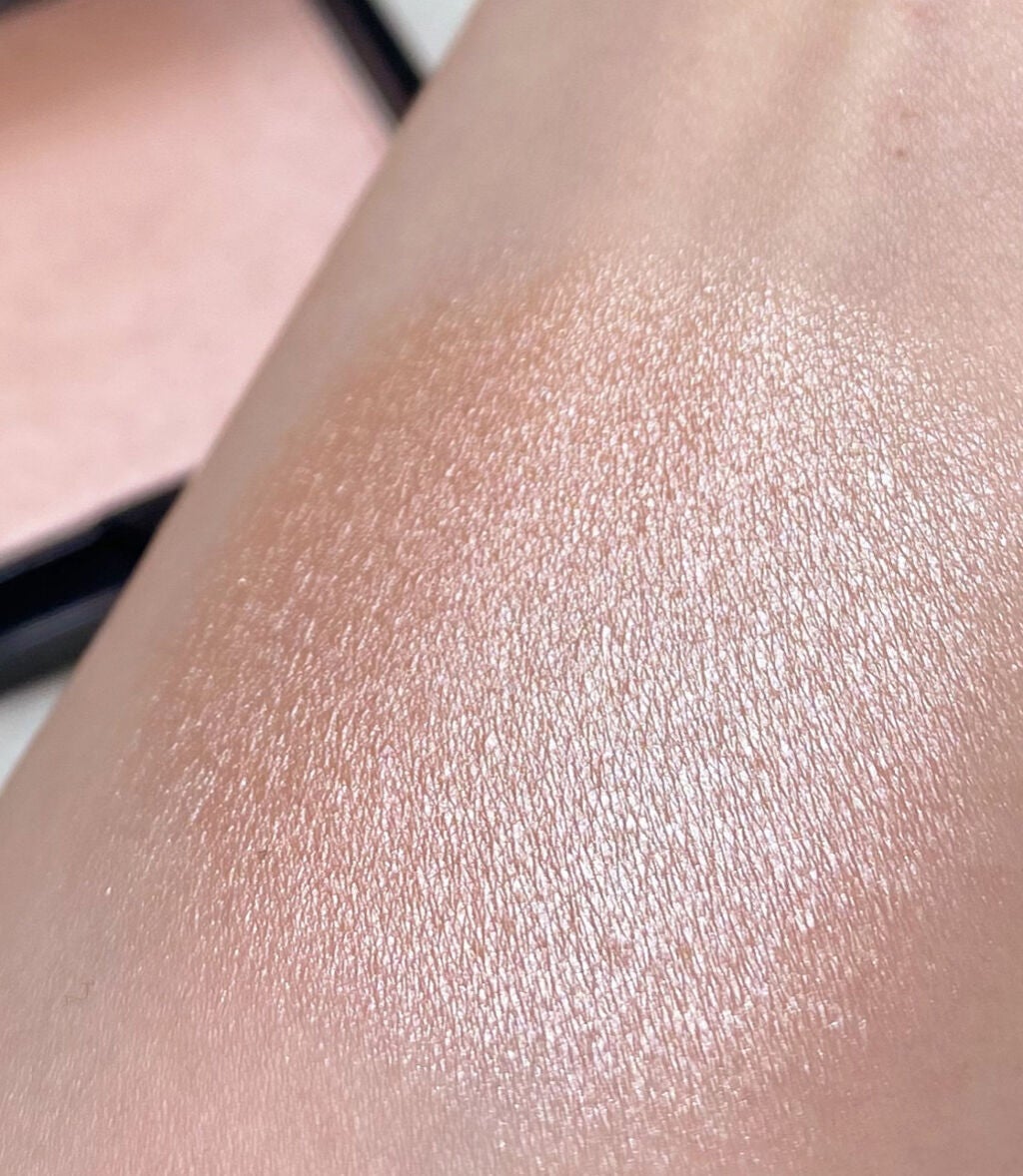 &be ルミナイジングパウダー/&be/パウダーハイライトを使ったクチコミ(3枚目)