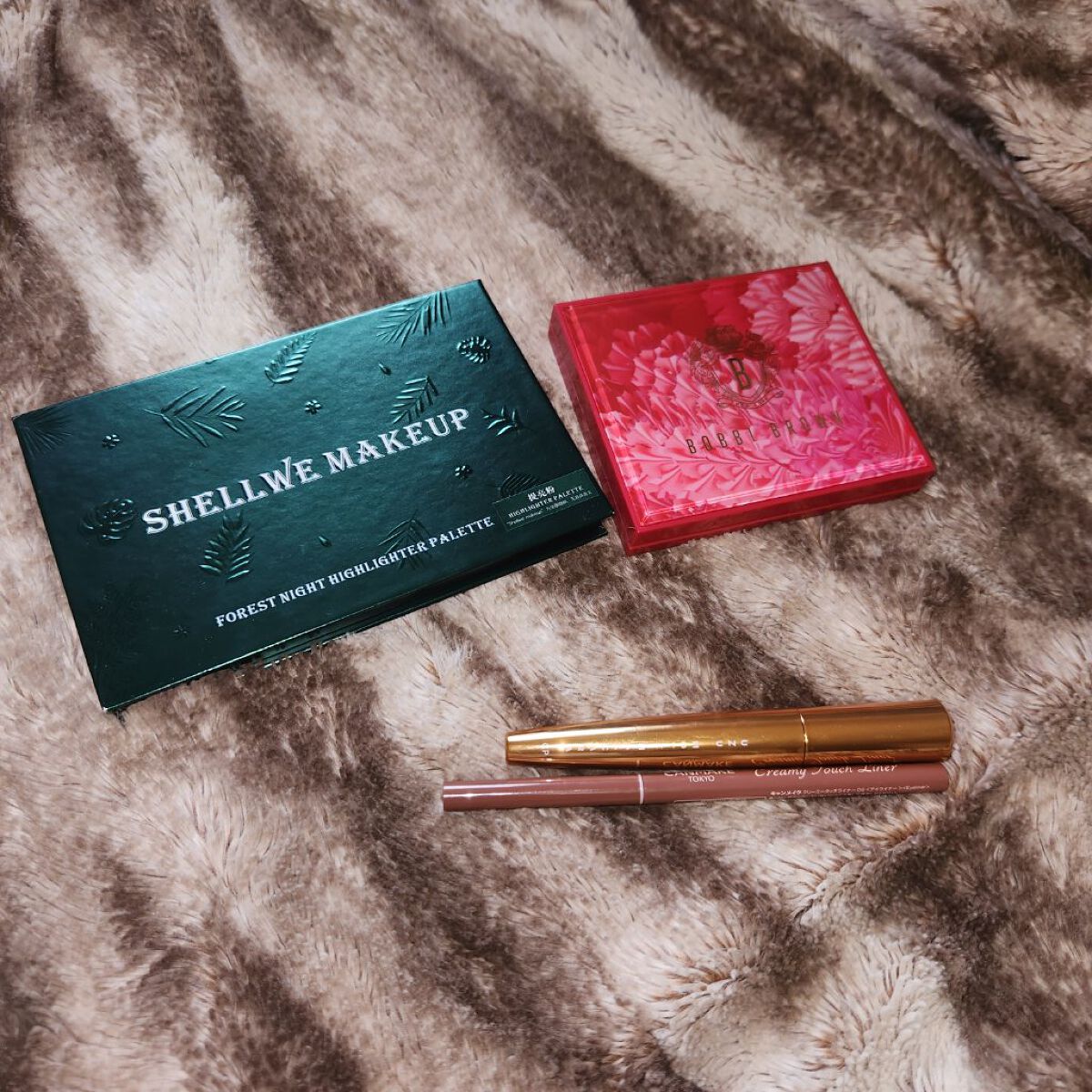 リュクス アイシャドウ クォード（STRUCK BY LUXE COLLECTION）/BOBBI BROWN/アイシャドウパレットを使ったクチコミ（2枚目）