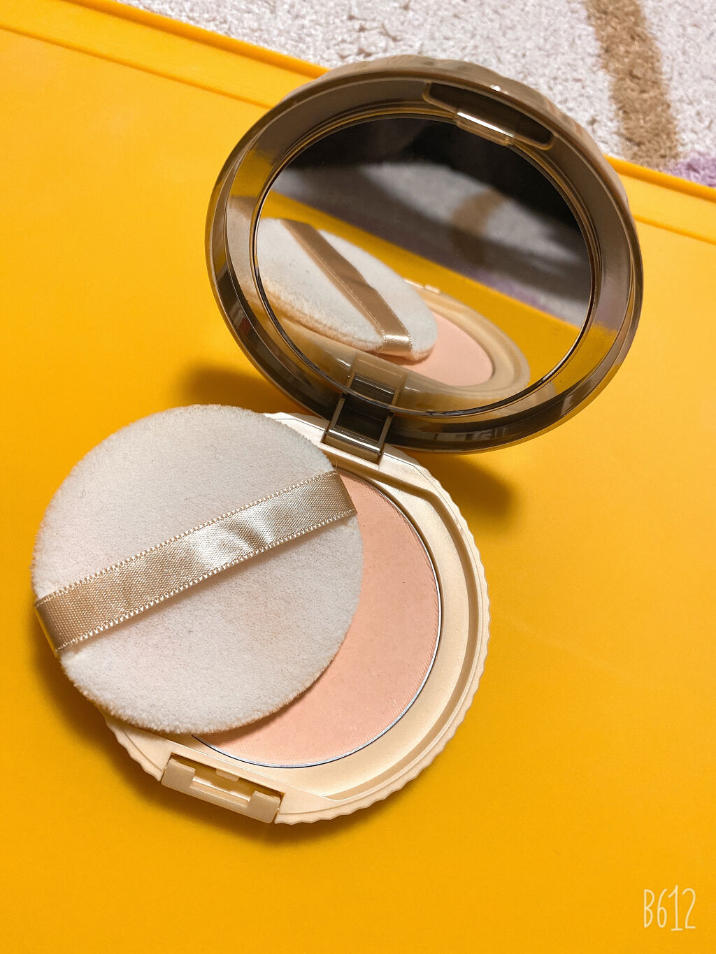 【旧品】マシュマロフィニッシュパウダー MP マットピンクオークル/キャンメイク/プレストパウダーを使ったクチコミ（2枚目）