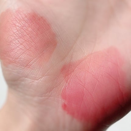 アップトゥーミー ハグマイリップ カラーロックプランパー/up2me/リッププランパーを使ったクチコミ(4枚目)